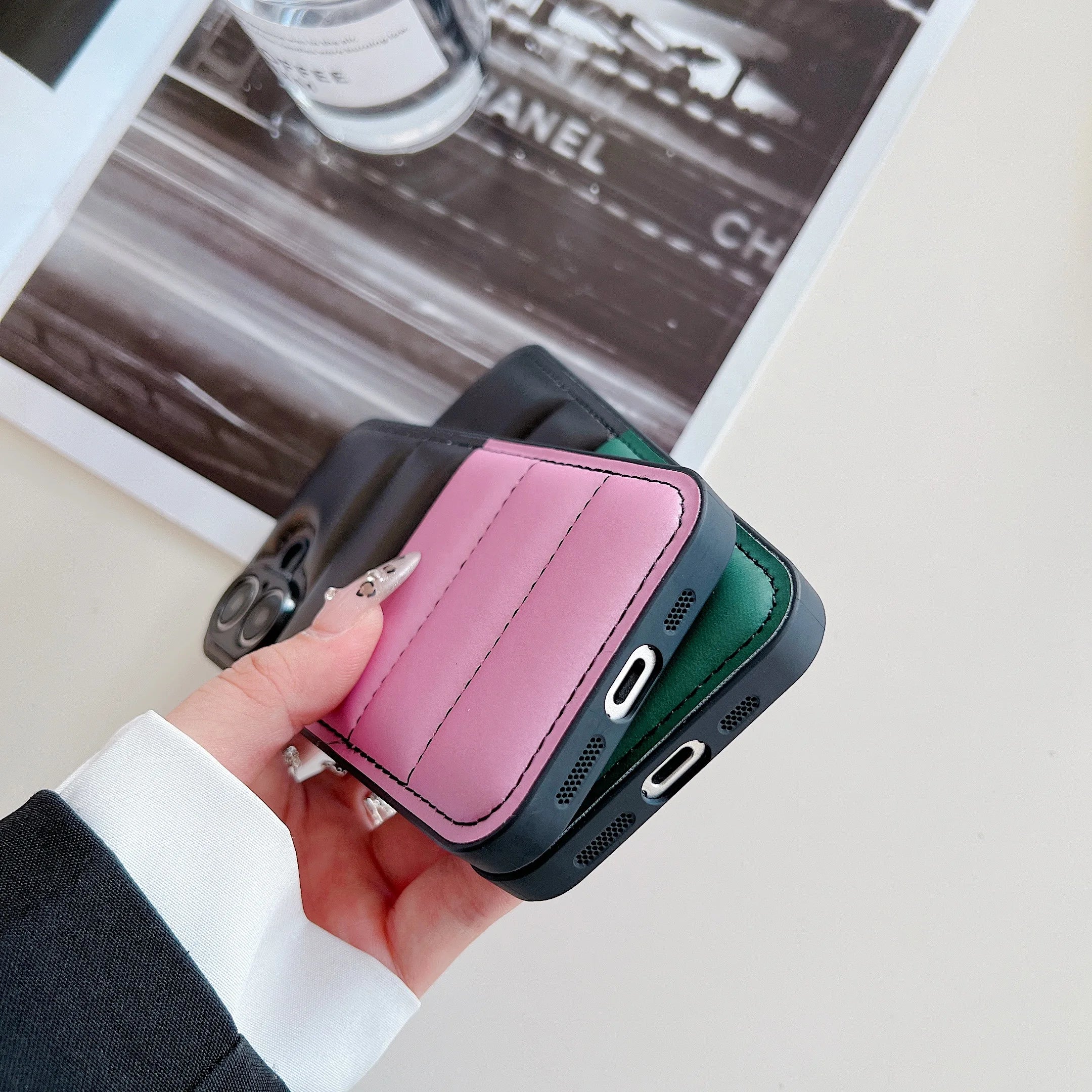 Funda Bicolor Antichoque para iPhone — Estilo Moderno